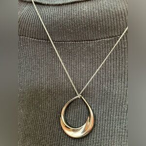 New York and Company necklace